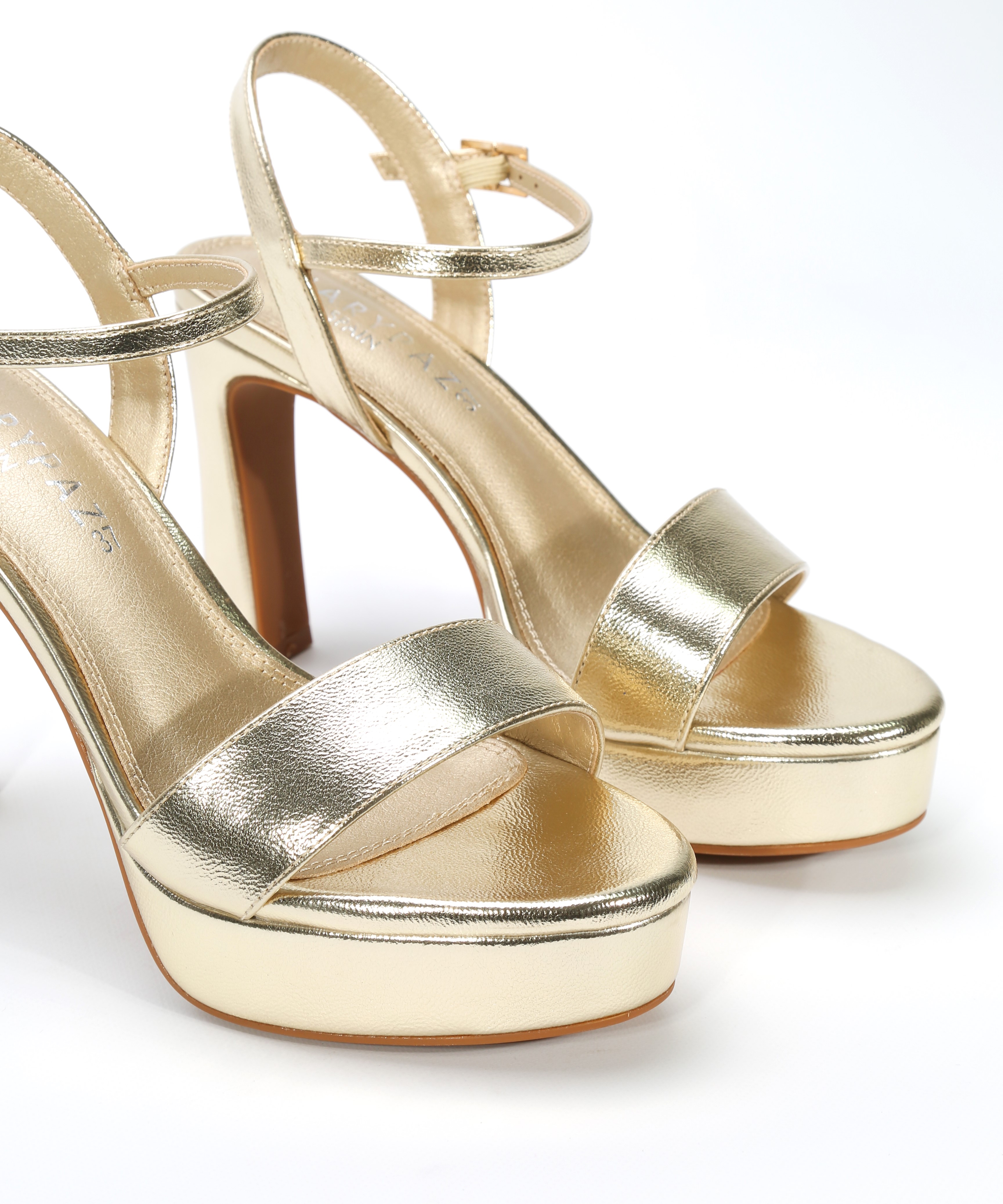 Sand&aacute;lia plataforma dourada image number null